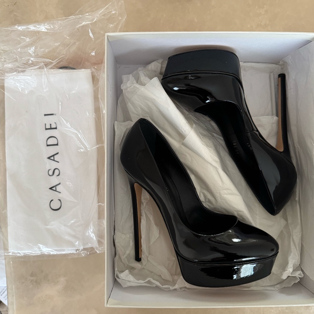 Casadei Flora Pumps